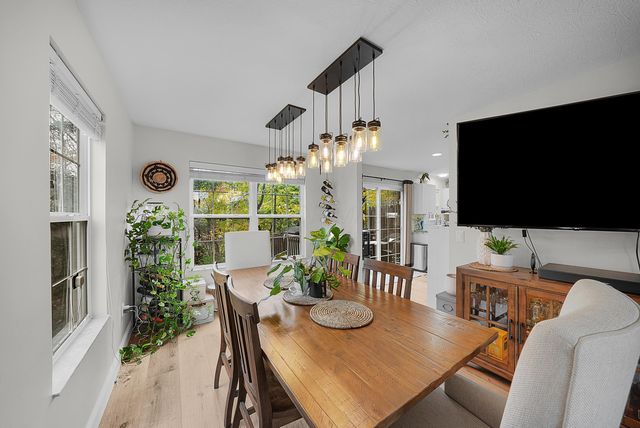 366 Preswicke Mill, Columbus, OH 43004