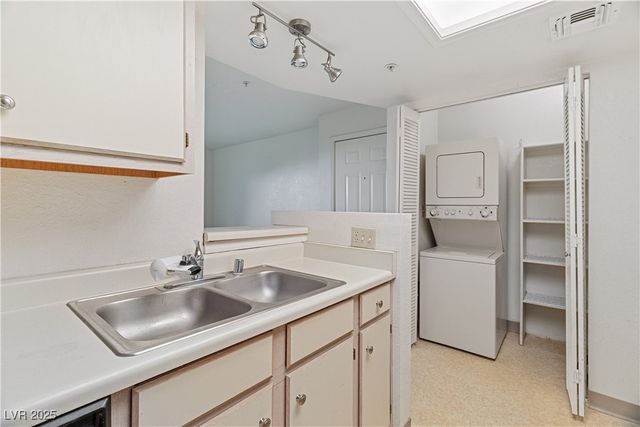 3550 Bay Sands Drive 1050, Laughlin, NV 89029