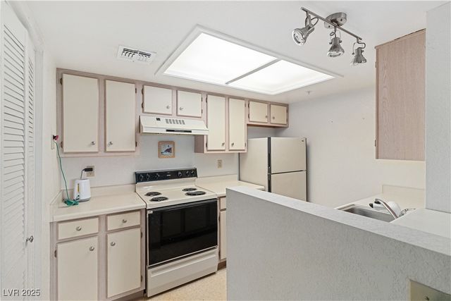 3550 Bay Sands Drive 1050, Laughlin, NV 89029