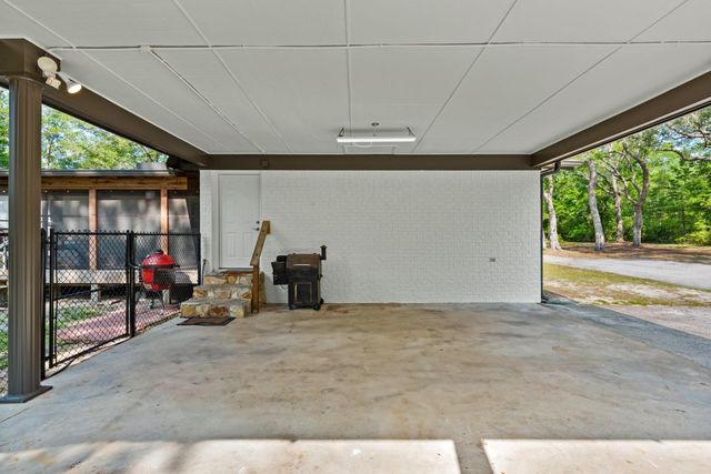 1259 Black Creek Boulevard, Freeport, FL 32439