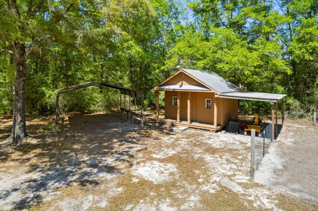1259 Black Creek Boulevard, Freeport, FL 32439