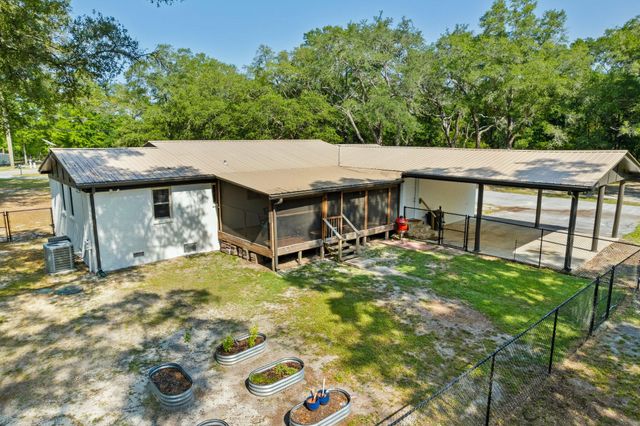 1259 Black Creek Boulevard, Freeport, FL 32439