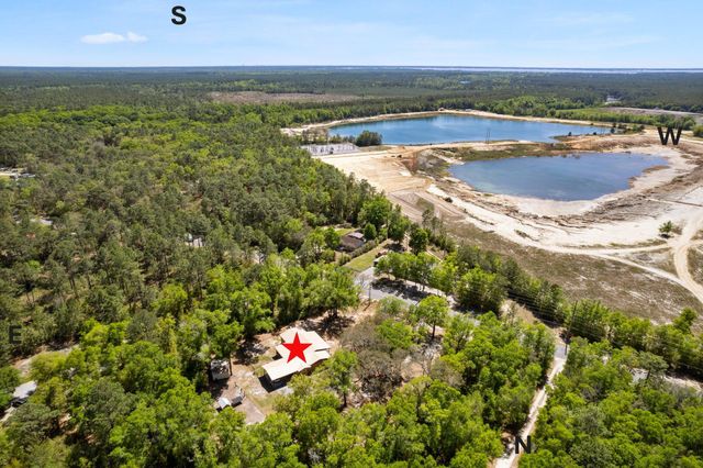 1259 Black Creek Boulevard, Freeport, FL 32439