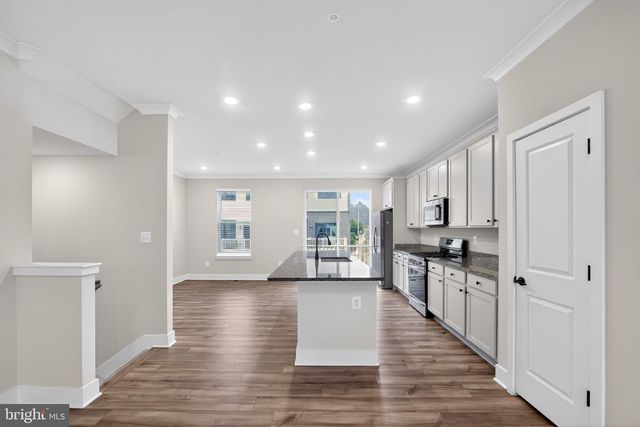 4300 ROLAND HEIGHTS AVE, Baltimore, MD 21211