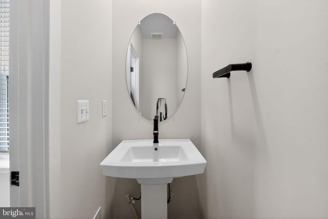 4300 ROLAND HEIGHTS AVE, Baltimore, MD 21211