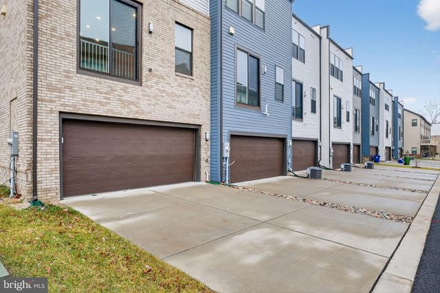 4300 ROLAND HEIGHTS AVE, Baltimore, MD 21211