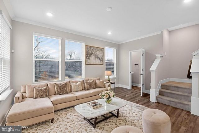 4300 ROLAND HEIGHTS AVE, Baltimore, MD 21211