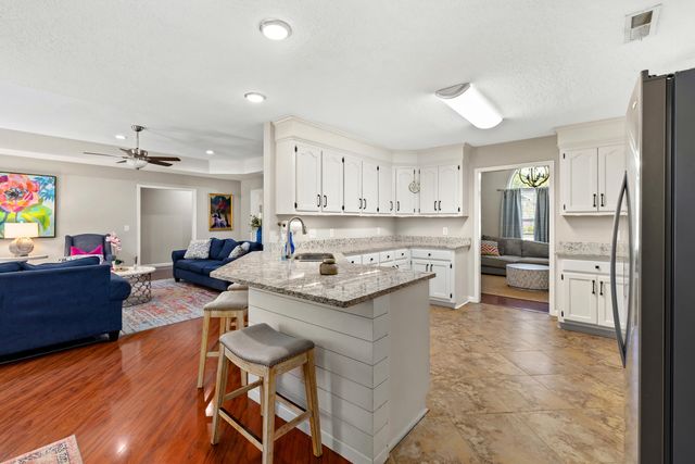 1111 Nicole Drive, Manning, SC 29102