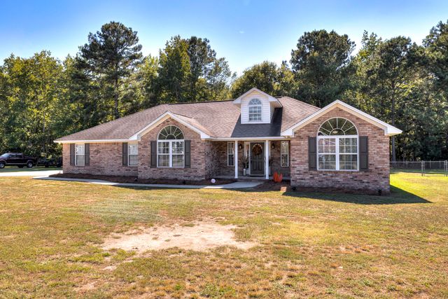 1111 Nicole Drive, Manning, SC 29102