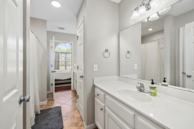 1111 Nicole Drive, Manning, SC 29102