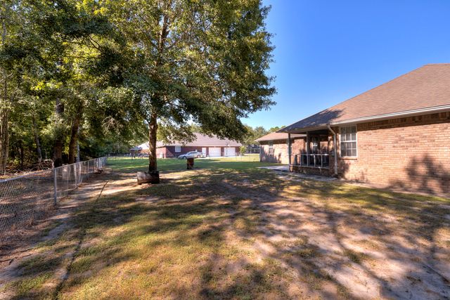 1111 Nicole Drive, Manning, SC 29102