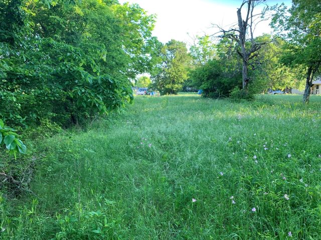 501 Fm 1227, Navasota, TX 77868