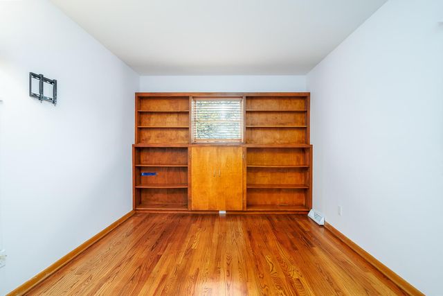 6800 Abbot Place, Worthington, OH 43085