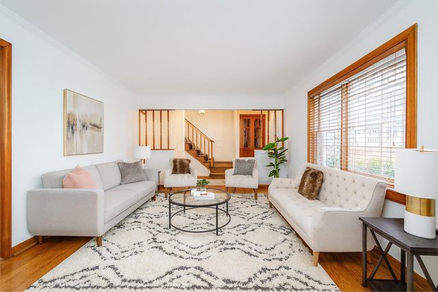 6800 Abbot Place, Worthington, OH 43085