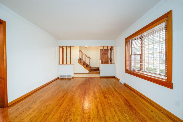 6800 Abbot Place, Worthington, OH 43085