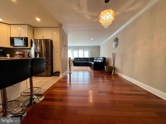 2988 WELSH RD, Philadelphia, PA 19152