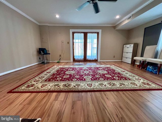 2988 WELSH RD, Philadelphia, PA 19152