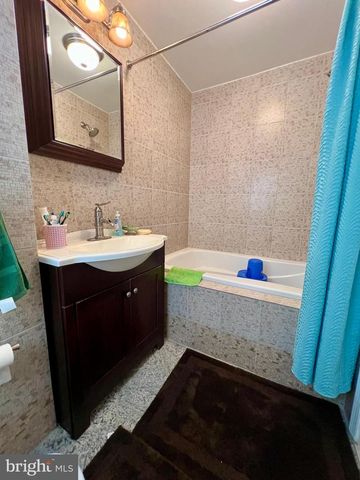 2988 WELSH RD, Philadelphia, PA 19152