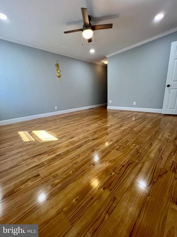 2988 WELSH RD, Philadelphia, PA 19152