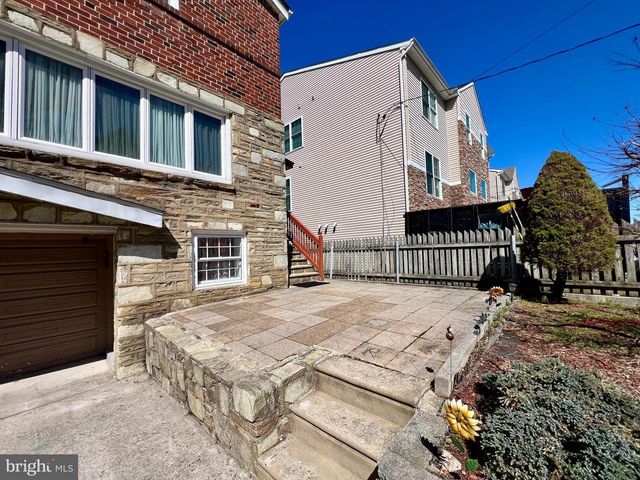 2988 WELSH RD, Philadelphia, PA 19152