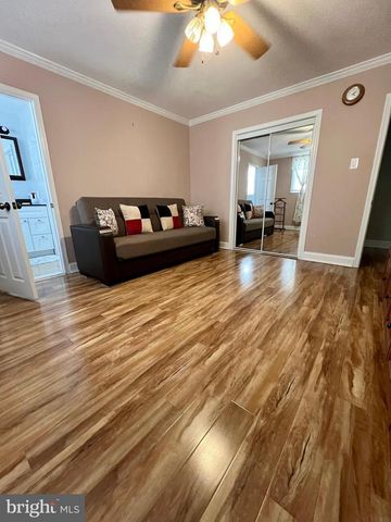 2988 WELSH RD, Philadelphia, PA 19152