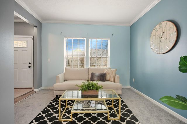 173 Old Colony Drive, Delaware, OH 43015