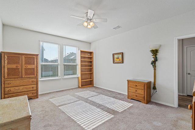 160 Gunther WAY, Taylor, TX 76574