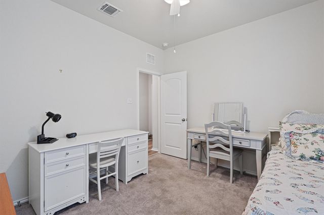 160 Gunther WAY, Taylor, TX 76574