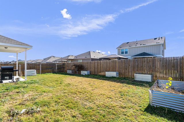 160 Gunther WAY, Taylor, TX 76574