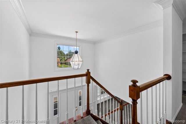 1872 Flemington Drive, Troy, MI 48098
