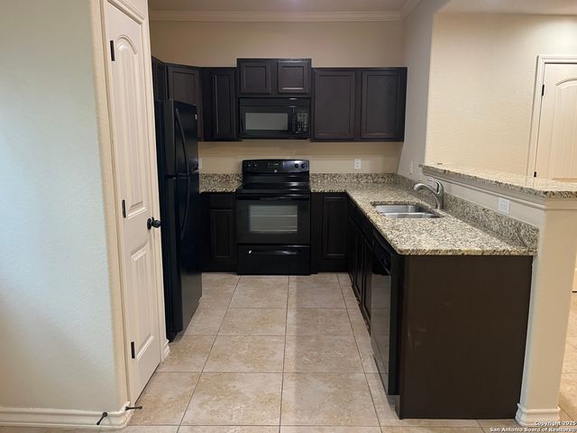 6602 Arancione Ave Unit 102, San Antonio, TX 78233