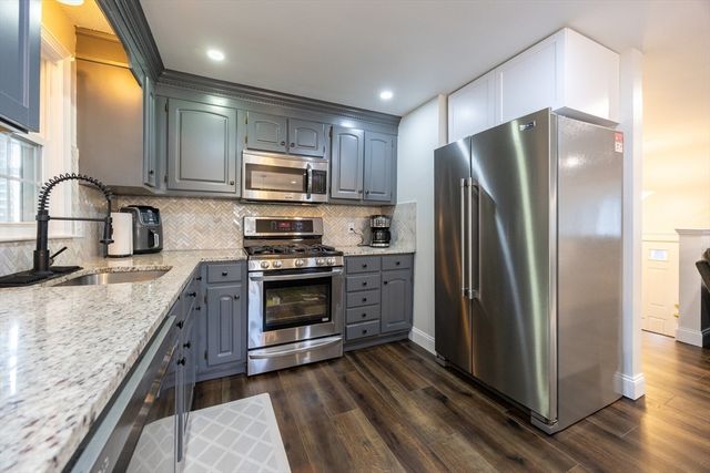 222 Blackstone St, Bellingham, MA 02019