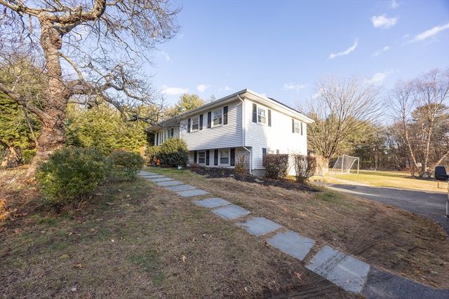222 Blackstone St, Bellingham, MA 02019