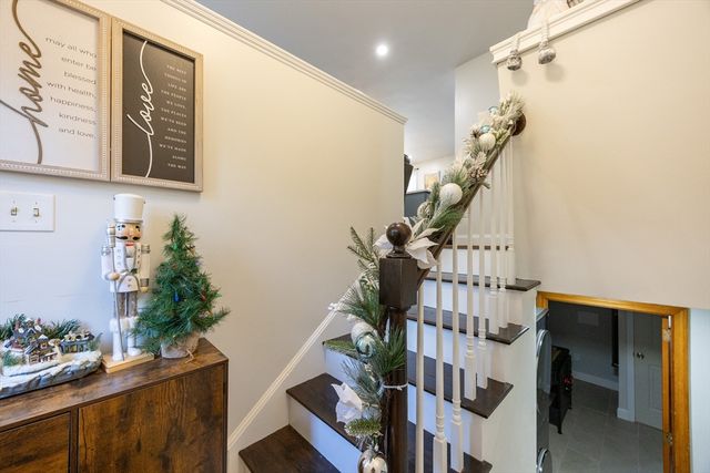 222 Blackstone St, Bellingham, MA 02019