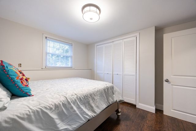 222 Blackstone St, Bellingham, MA 02019