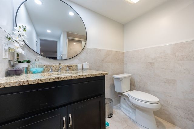 222 Blackstone St, Bellingham, MA 02019