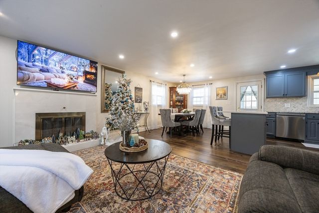 222 Blackstone St, Bellingham, MA 02019