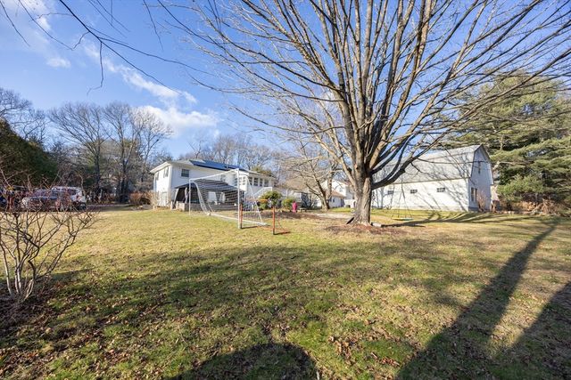 222 Blackstone St, Bellingham, MA 02019