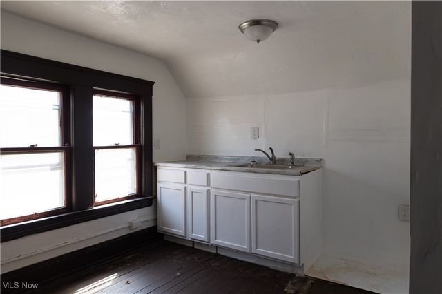 1738 Coit Road, East Cleveland, OH 44110