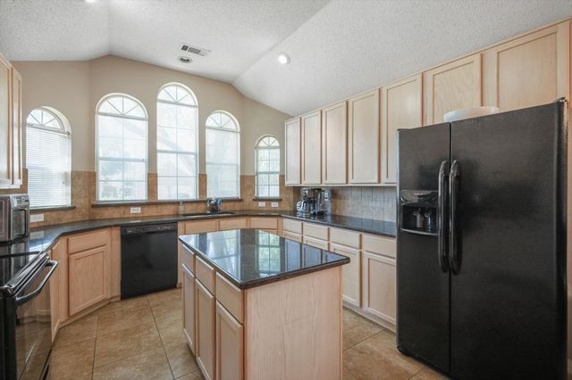 3713 Appalachian Way, Flower Mound, TX 75022