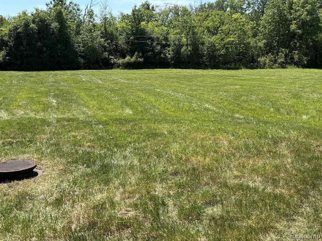 4500 S Michelle Street, Saginaw, MI 48601