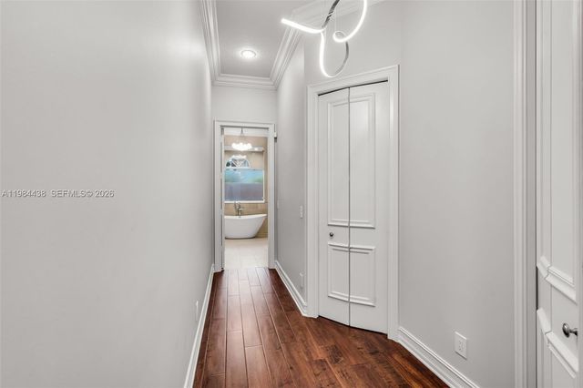 10291 Sweet Bay St, Plantation, FL 33324