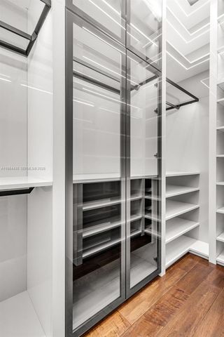 10291 Sweet Bay St, Plantation, FL 33324