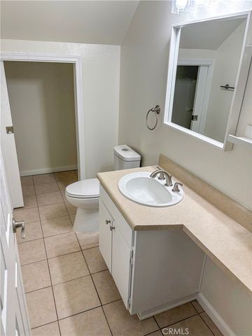 1445 Prefumo Canyon 20, San Luis Obispo, CA 93405