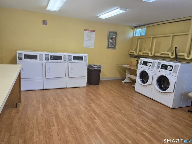 24 West Road 16, Ellington, CT 06029
