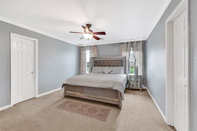 2606 Skyview Shadows Court, Houston, TX 77047