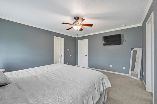 2606 Skyview Shadows Court, Houston, TX 77047