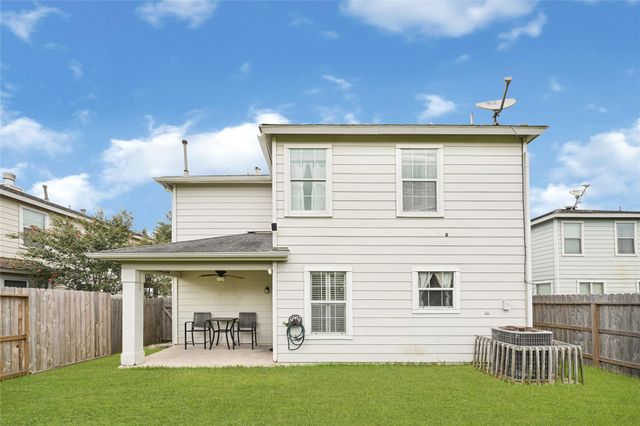2606 Skyview Shadows Court, Houston, TX 77047