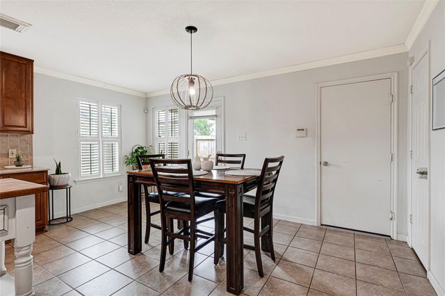 2606 Skyview Shadows Court, Houston, TX 77047