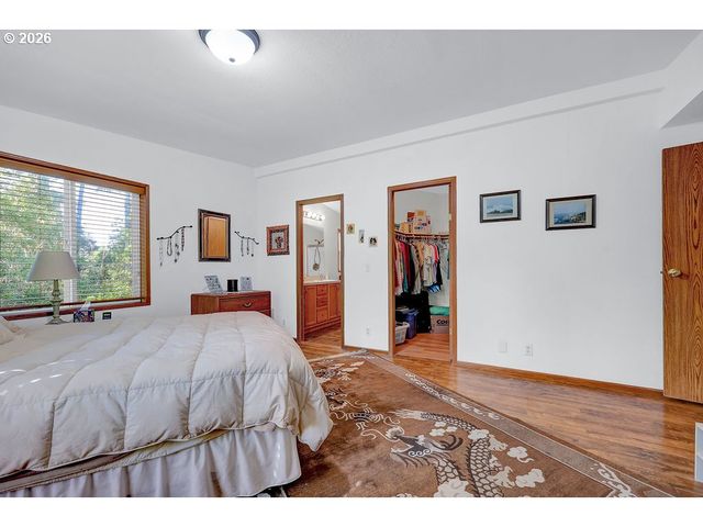 303 MANZANITA Dr, Florence, OR 97439